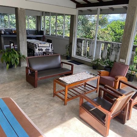 Upland Inn แคนดี้ ภายนอก รูปภาพ